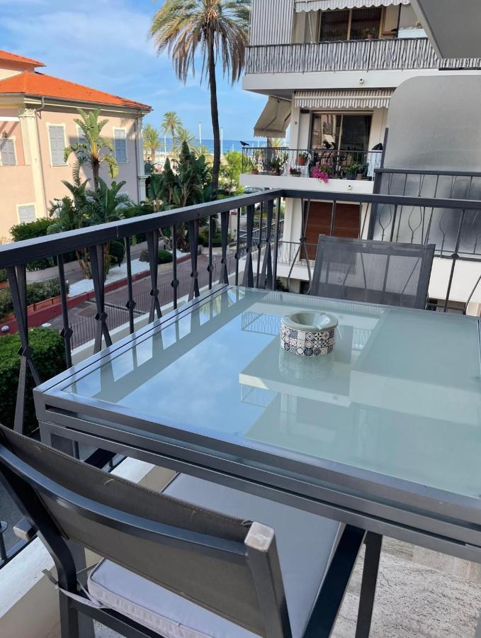 מנטון Studio 2 Pers , 40M2 En Bord De Mer Avec Vue Mer מראה חיצוני תמונה